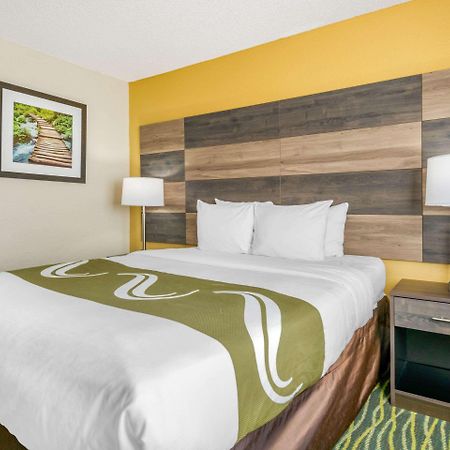 Quality Inn & Suites Leesburg Chain Of Lakes Экстерьер фото