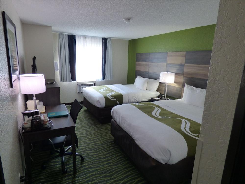 Quality Inn & Suites Leesburg Chain Of Lakes Экстерьер фото